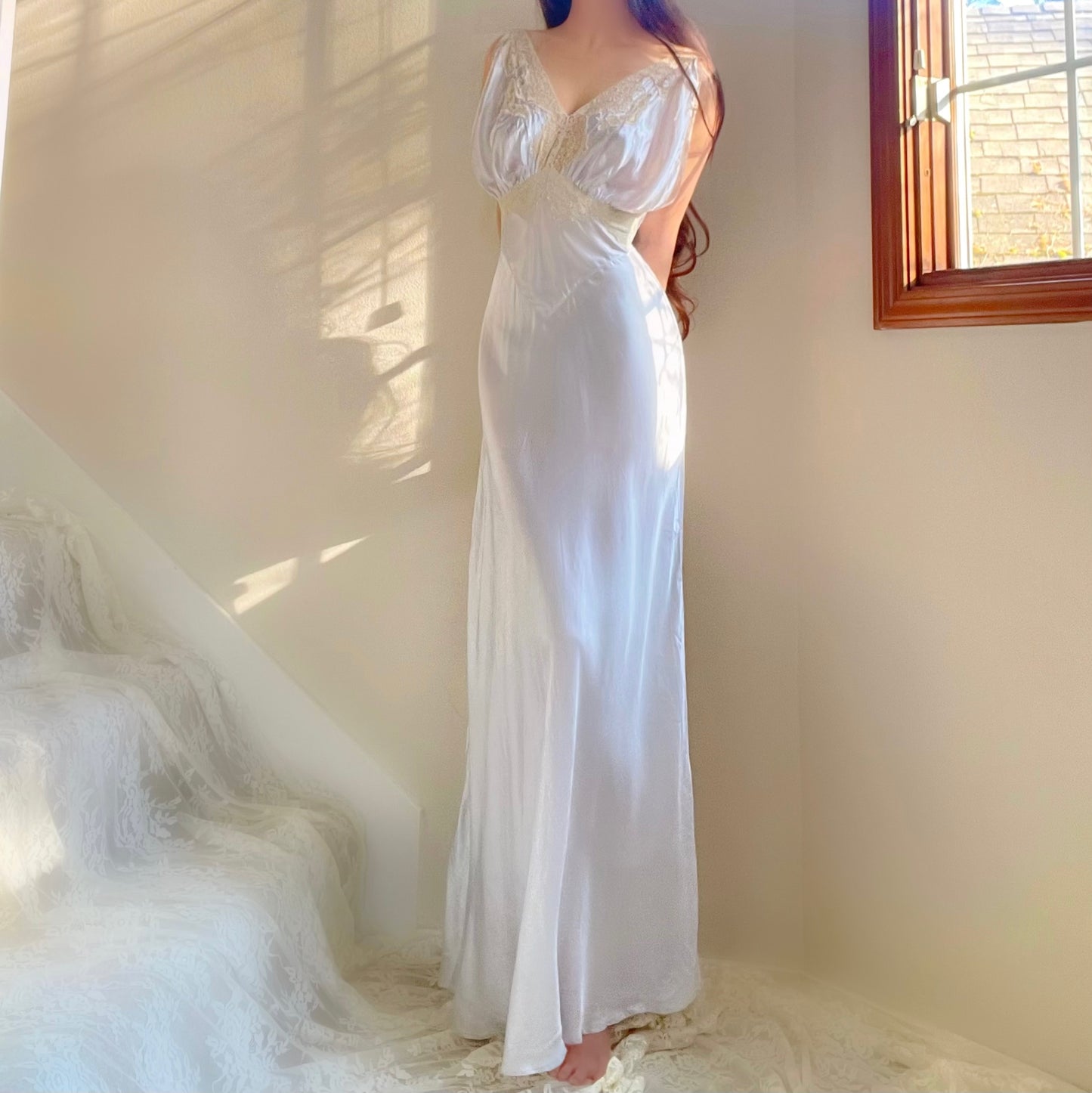 1930s antique pale blue silver old Hollywood glamour lingerie gown