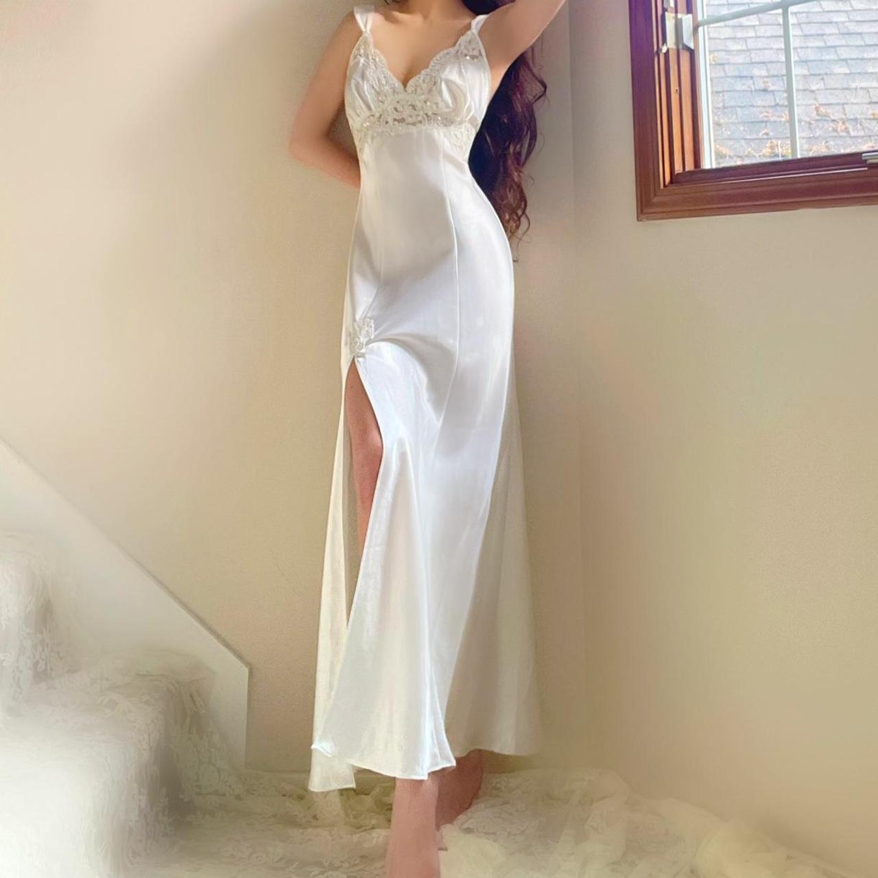 1990s Victoria’s Secret white beaded lace honeymoon bridal lingerie gown