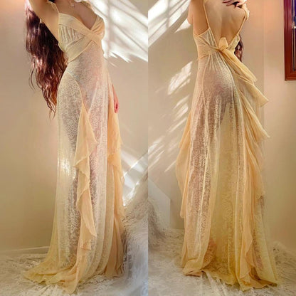 1930s antique ivory/cream lace and silk flowy ruffled lingerie gown