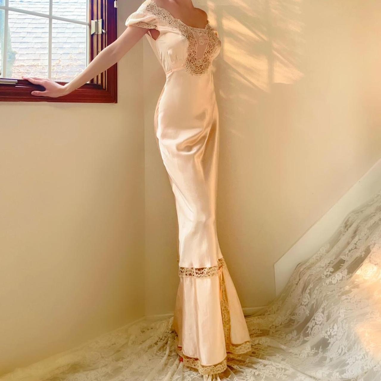 1930s antique palest peach/pink lace bias cut lingerie gown