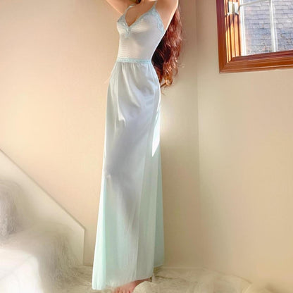 1970s Vanity Fair baby blue dainty lingerie dress