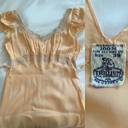 1930s antique pale peach/apricot silk and lace bias cut lingerie gown