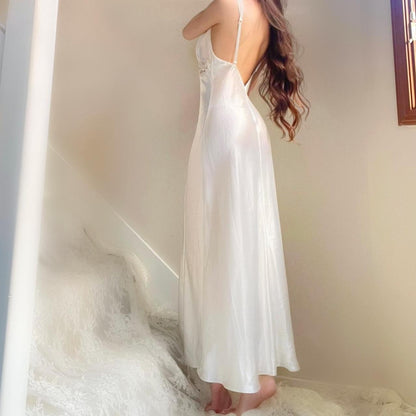 1990s Victoria’s Secret white beaded lace honeymoon bridal lingerie gown