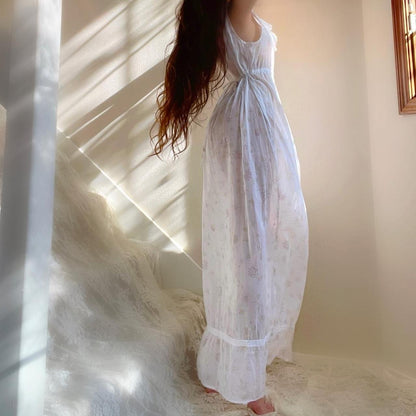 1970s Victoria’s Secret Country white floral prairie cotton ruffled nightgown