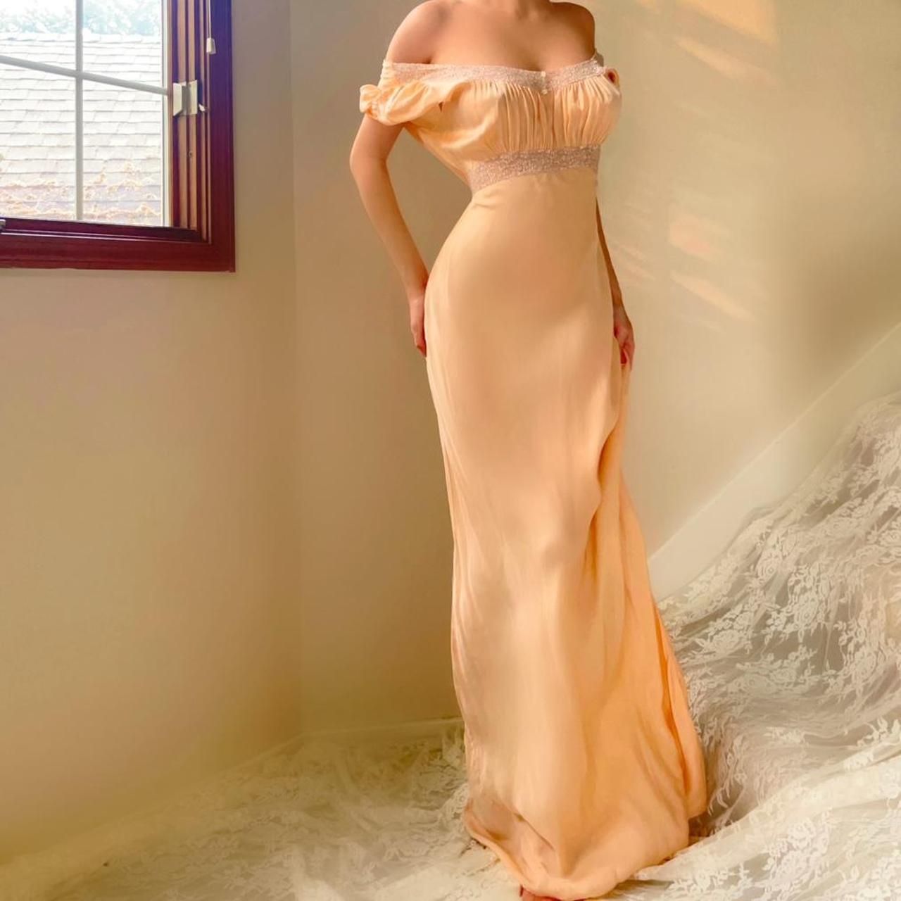 1930s antique pale peach/apricot silk and lace bias cut lingerie gown