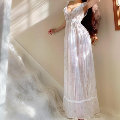 1970s Victoria’s Secret Country white floral prairie cotton ruffled nightgown