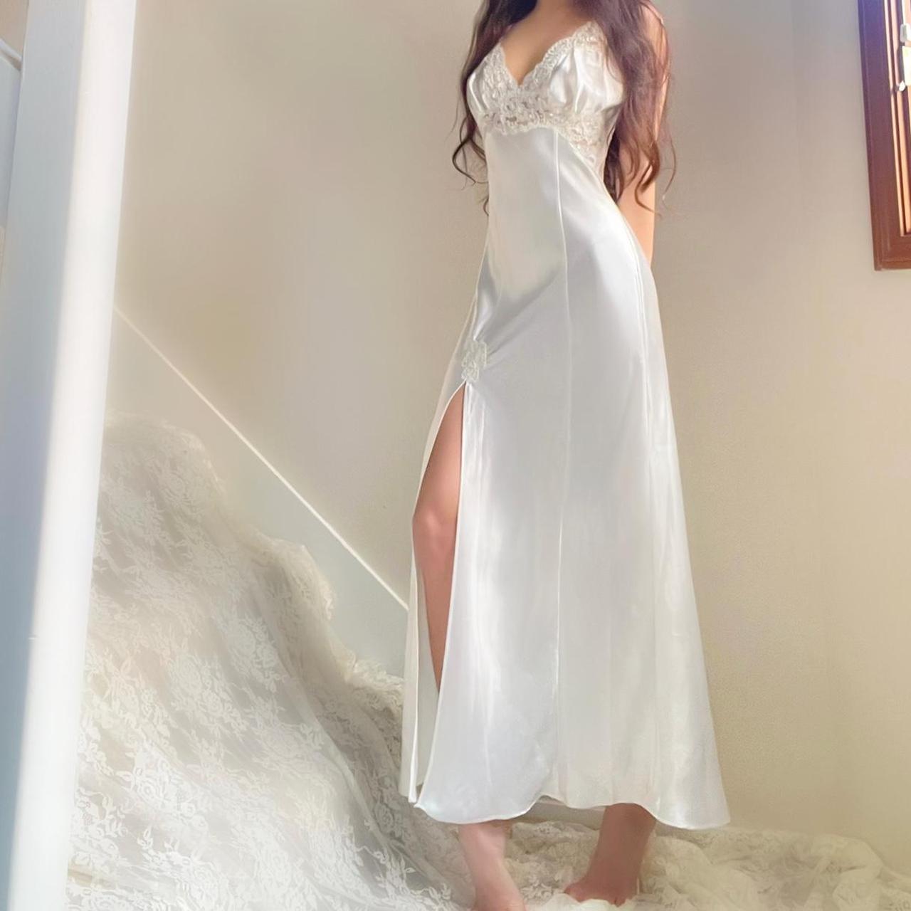 1990s Victoria’s Secret white beaded lace honeymoon bridal lingerie gown